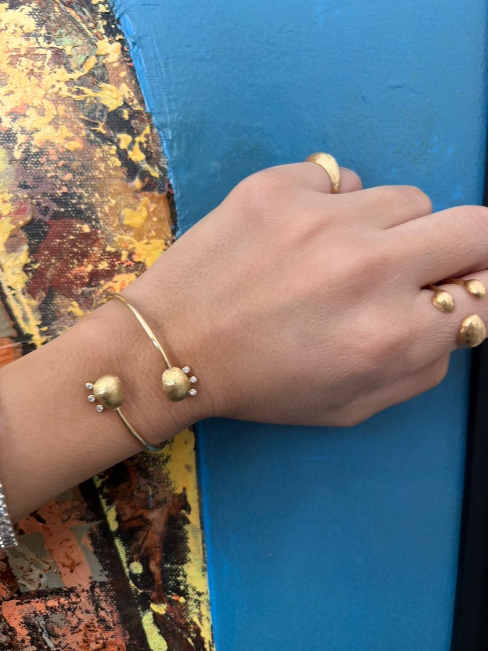 Stone Imprint Bangle